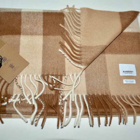 NWT BURBERRY LARGE HALF MEGA CHECK 100% CASHMERE CHECK SCARF - Picture 3 of 9